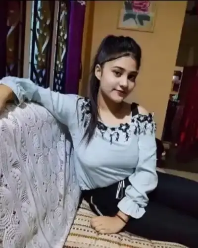 Escorts Service In East Lungdar